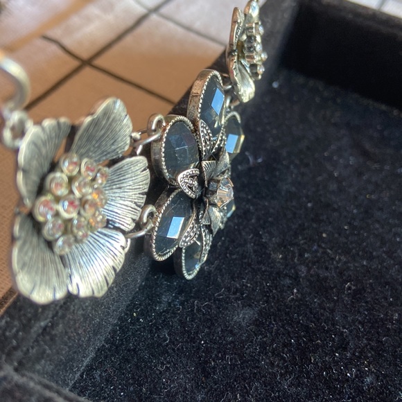 Necklace bundle - Picture 5 of 5